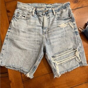 American Eagle Women’s Skater Jean Shorts Size 2 Blue Denim Casual Summer